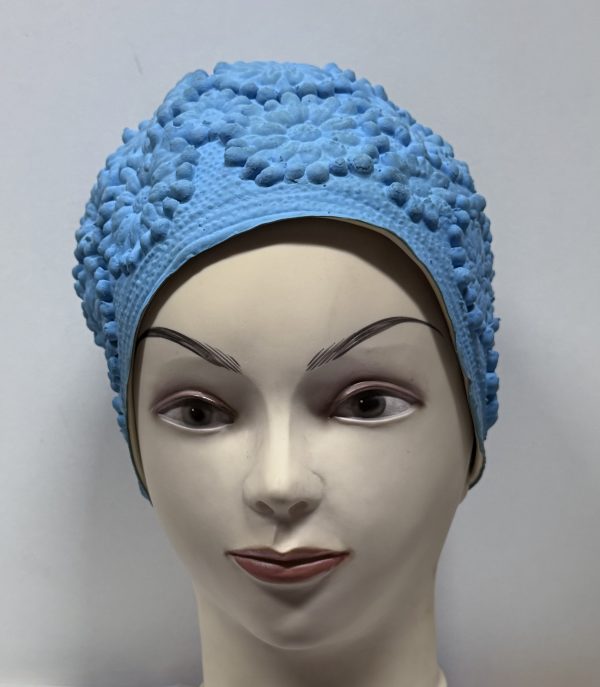 Touca Praia / Piscina Flores Azul em Relevo